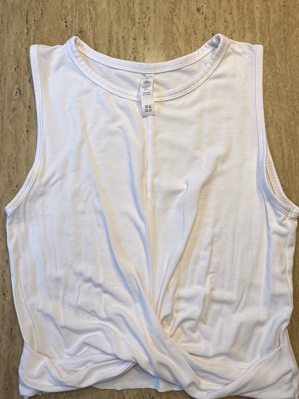 ALO Yoga White Sleeveless Tank Top – Soft Everyday Studio Crop